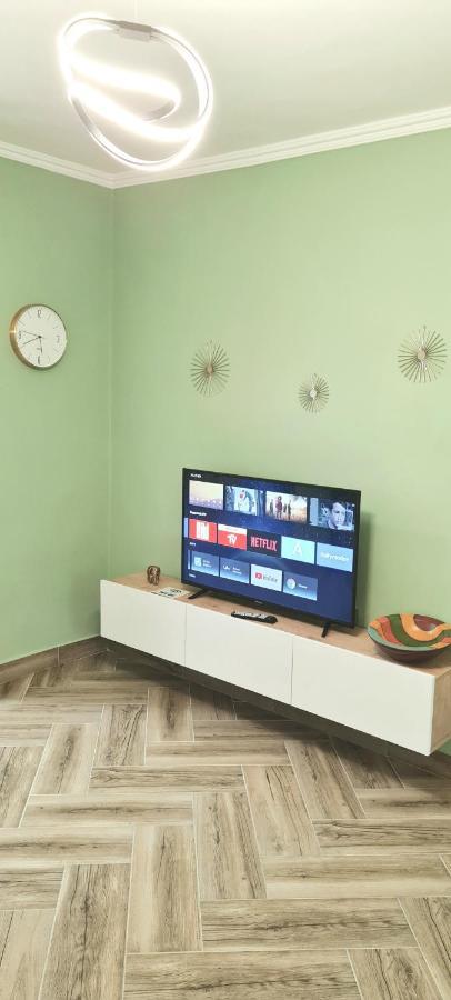 Apartmán 2V1 - Blloku Zy Tirana Exteriér fotografie